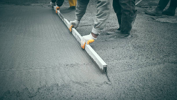 Best Commercial Concrete Contractor  in Mahnomen, MN